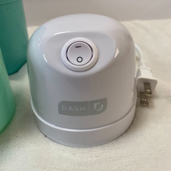 Dash My Pint Ice Cream Maker Homemade Ice Cream - Picture 5 of 9